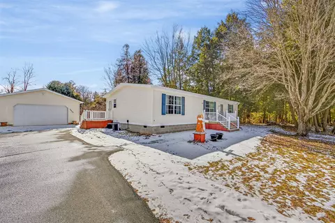12459 Pierce, Stanwood, MI 49346