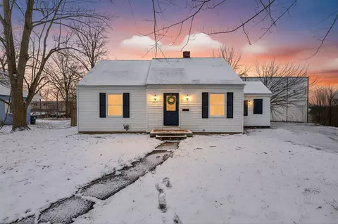 1901 Fulton, Kalamazoo, MI 49001