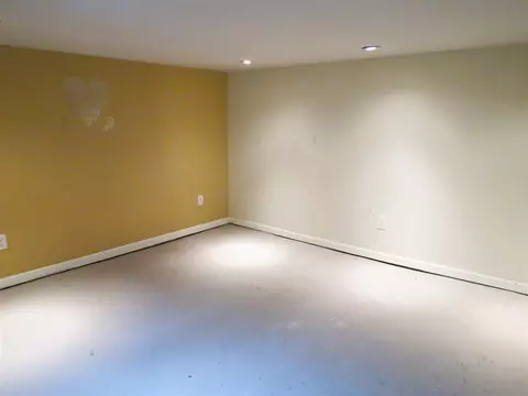 Other - 1113 E South, Jackson, MI 49203 photo 10 of 17
