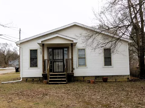 Exterior - 1113 E South, Jackson, MI 49203 photo 5 of 7