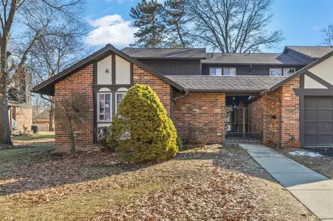 29322 Wellington #111, Southfield, MI 48034