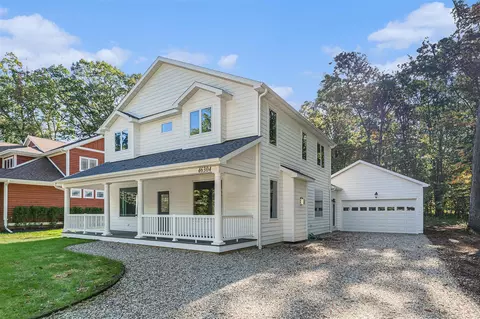 46304 Station, New Buffalo, MI 49117