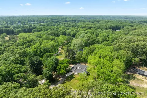 View/Area - 101 Carl, Ada, MI 49301 photo 2 of 2