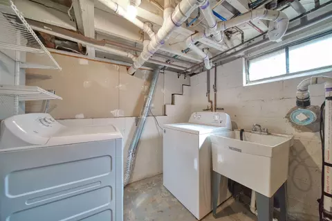 Other - 211 Hackett, Jackson, MI 49202 photo 4 of 10
