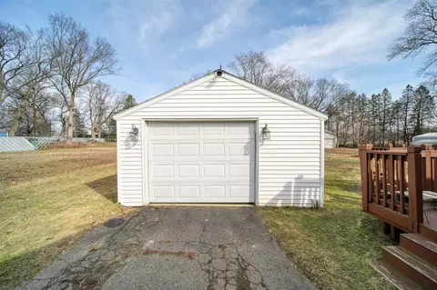 Exterior - 211 Hackett, Jackson, MI 49202 photo 1 of 5