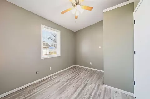 Bedroom - 211 Hackett, Jackson, MI 49202 photo 1 of 3