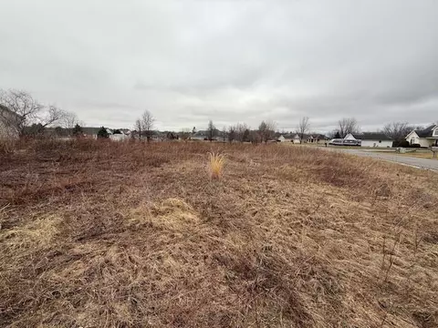 erika, Pleasant Lake, MI 49272