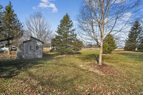 Exterior - 5454 Vrooman, Jackson, MI 49201 photo 10 of 15