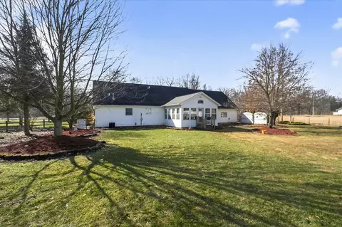 Exterior - 5454 Vrooman, Jackson, MI 49201 photo 7 of 15