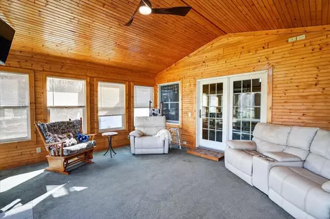 Exterior - 5454 Vrooman, Jackson, MI 49201 photo 4 of 15