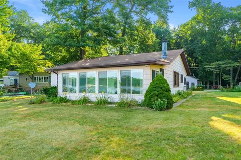 Exterior - 10494 Tomkinson, Scotts, MI 49088 photo 12 of 13