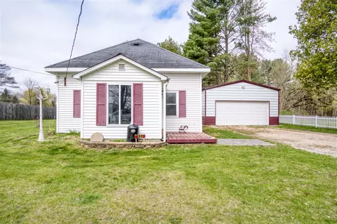 321 N Norman, Barryton, MI 49305