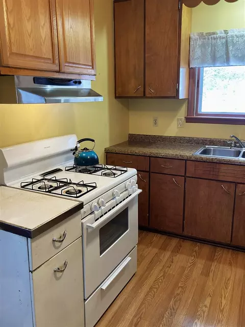 Kitchen - 7737 NE County Line, Riverdale, MI 48877 photo 1 of 4