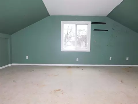 Bedroom - 106 S Marshall, Marshall, MI 49068 photo 9 of 12