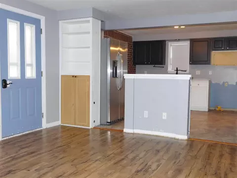 Living - 106 S Marshall, Marshall, MI 49068 photo 2 of 4