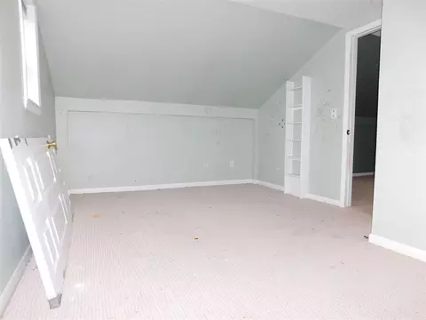 Bedroom - 106 S Marshall, Marshall, MI 49068 photo 5 of 12