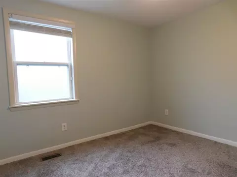 Bedroom - 106 S Marshall, Marshall, MI 49068 photo 7 of 12
