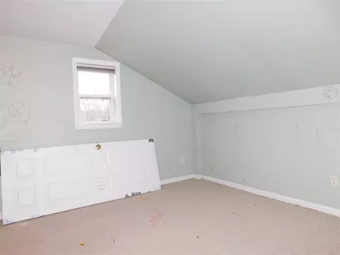 Bedroom - 106 S Marshall, Marshall, MI 49068 photo 10 of 12