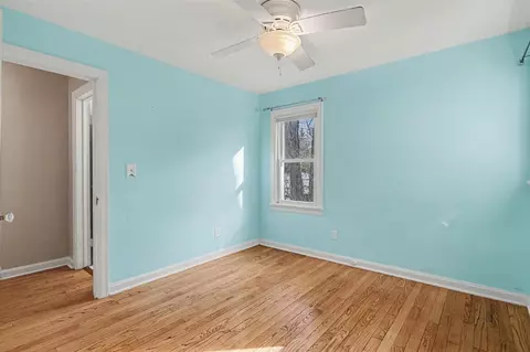 Bedroom - 631 N Linden, Marshall, MI 49068 photo 5 of 8