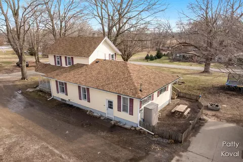 Other - 242 S Maple, Freeport, MI 49325 photo 13 of 14