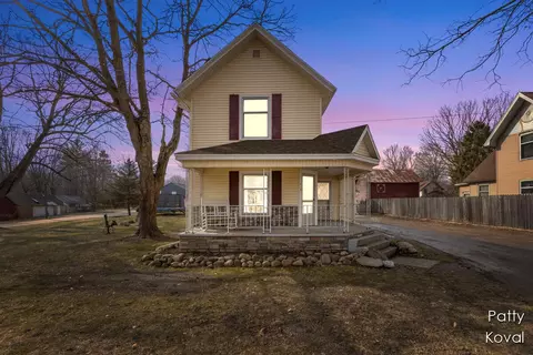 Exterior - 242 S Maple, Freeport, MI 49325 photo 10 of 10