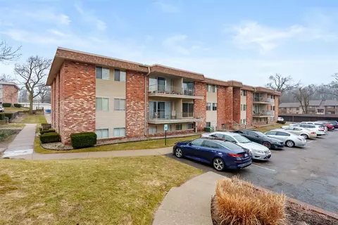 734 W Kilgore #208, Kalamazoo, MI 49008