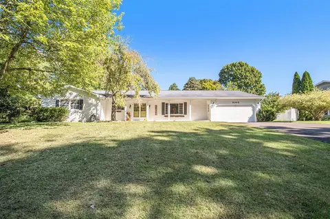 5345 Squires Mnr, Jackson, MI 49201