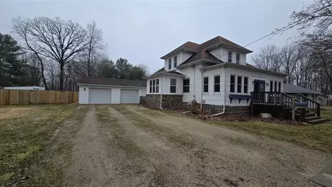 426 S Webster, Bellevue, MI 49021