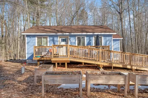 7174 Oak Holw, Lake, MI 48632