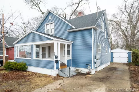 296 W Larch, Muskegon, MI 49441