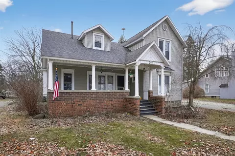 Exterior - 229 S Jeffery, Ithaca, MI 48847 photo 2 of 5