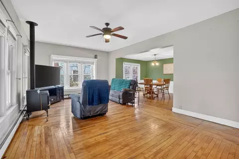 Living - 229 S Jeffery, Ithaca, MI 48847 photo 2 of 2