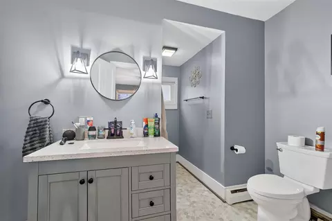 Bath - 229 S Jeffery, Ithaca, MI 48847 photo 3 of 3