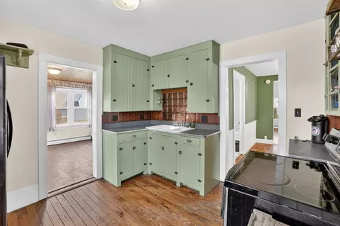 Kitchen - 229 S Jeffery, Ithaca, MI 48847 photo 1 of 4