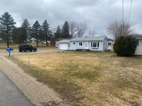 221 Rasmussen, Trufant, MI 49347