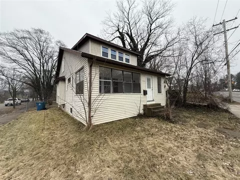 2303 Portage, Kalamazoo, MI 49001