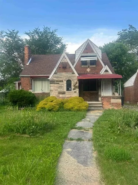 6180 Hereford, Detroit, MI 48224