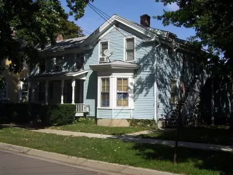417 Oak, Kalamazoo, MI 49007