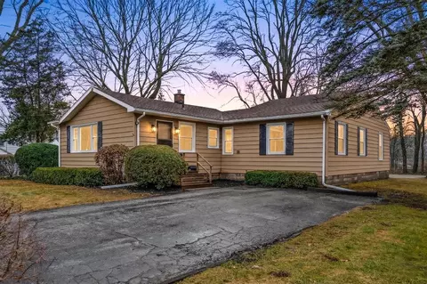 605 Coolidge, Kalamazoo, MI 49006