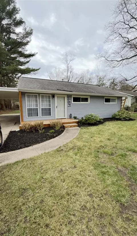 14977 Lakeshore, Grand Haven, MI 49417