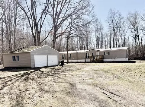 765 W Howard City - Edmore, Edmore, MI 48829