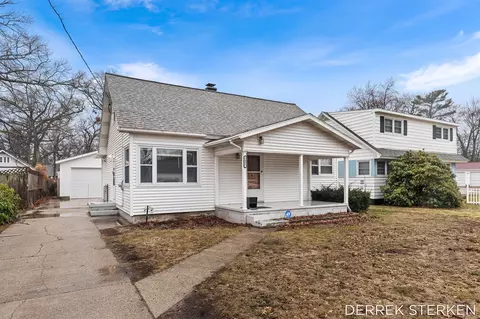 2437 Philo, Muskegon, MI 49441
