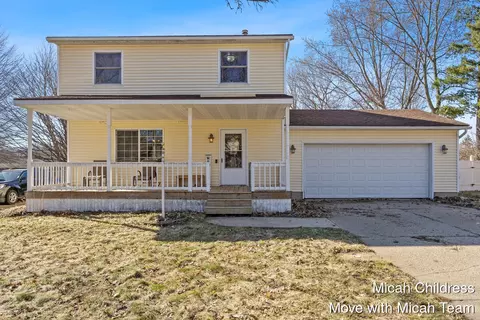 475 Harrison, Coopersville, MI 49404