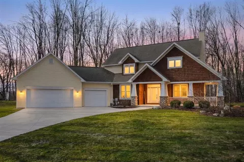 7049 Turkey Gln, Kalamazoo, MI 49009