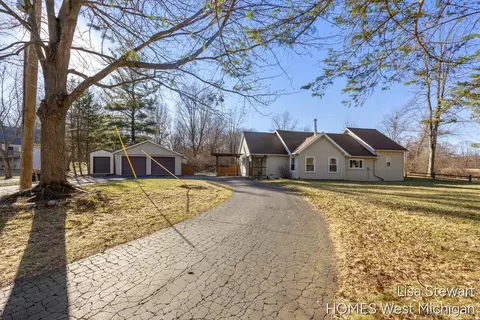 4011 Buttrick, Ada, MI 49301