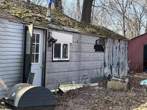 Exterior - 9806 7 Mile, Belding, MI 48809 photo 6 of 6