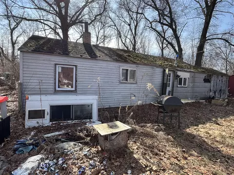 Exterior - 9806 7 Mile, Belding, MI 48809 photo 4 of 6