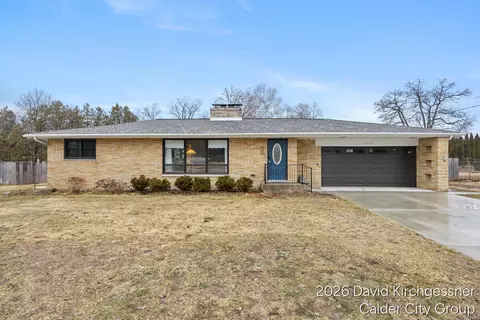 2444 Kimberly, Muskegon, MI 49444