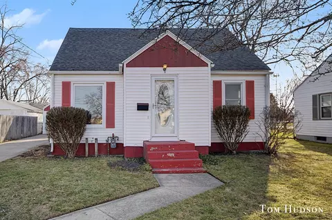 4332 Clay, Grand Rapids, MI 49548