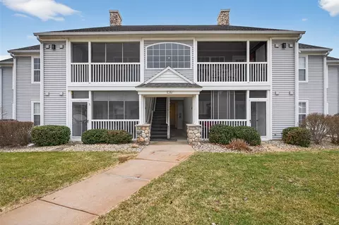 758 W Barrington, Jackson, MI 49203